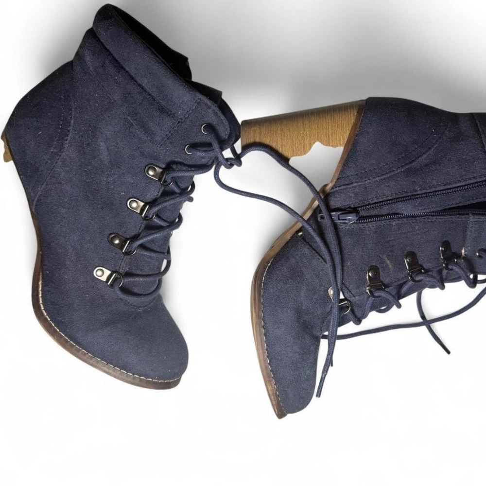 Candies Navy Blue Faux Suede Lace Up Block Heel Ankle‎ Boots Womens 8.5